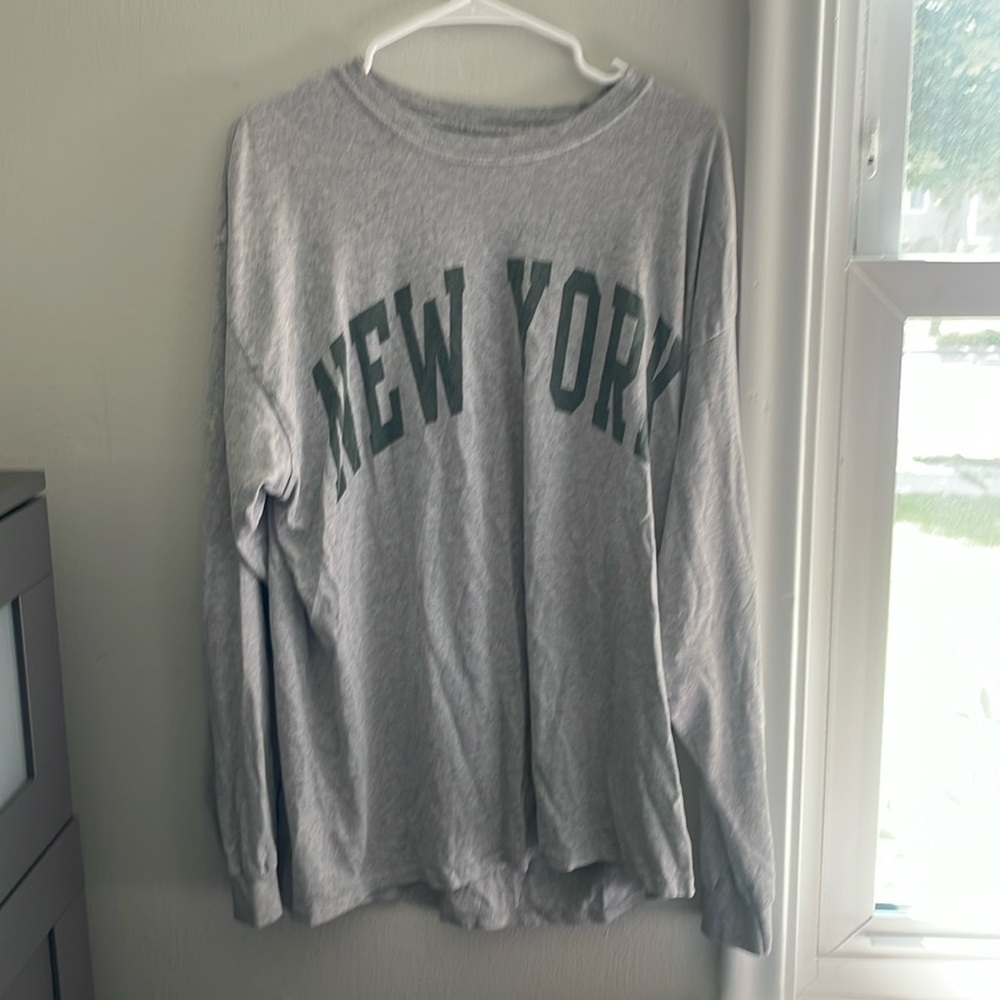 brandy Melville, oversized, gray long sleeve